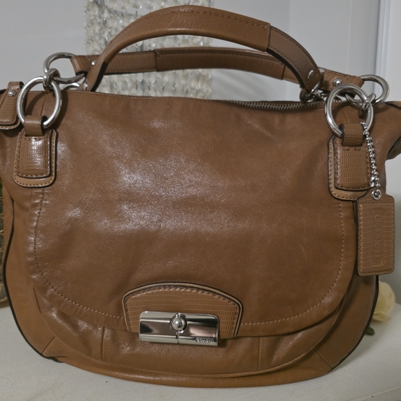 Coach Tan Leather Shoulder Bag - Picture 2 of 7